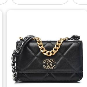 Meet your Posher, Bella